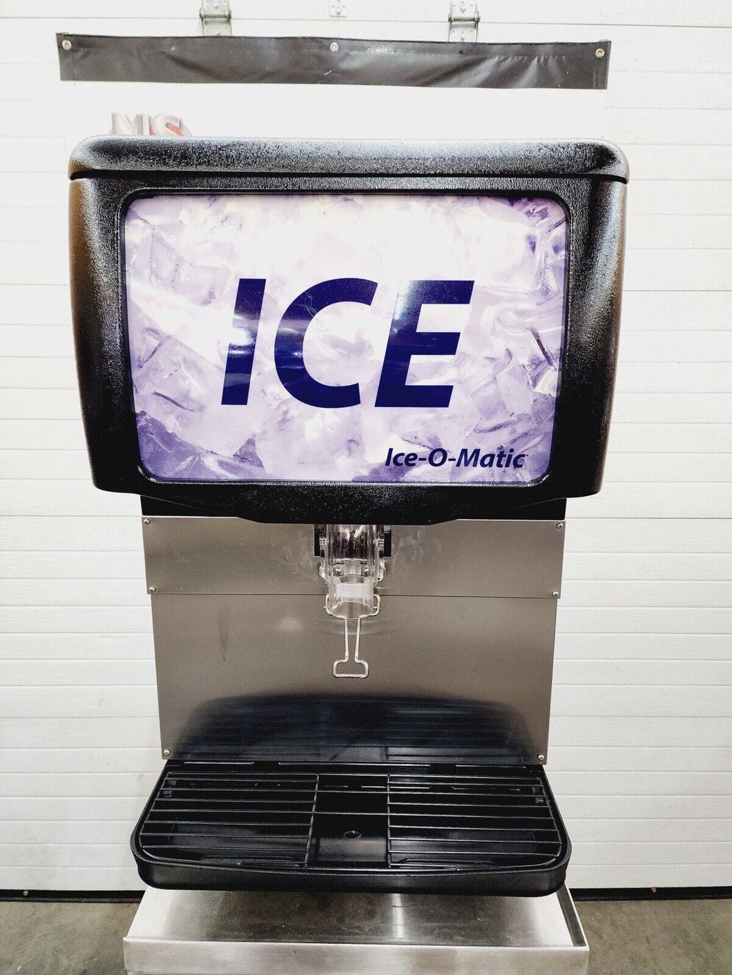 Ice-O-Matic IOD150 Countertop Cube / Nugget Ice Dispenser 150 Lb Storage, 115v