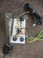 Load image into Gallery viewer, AuCS-SI Control Unit for Manitowoc Ice 115v - Auxiliary Cleaning System