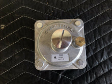 Load image into Gallery viewer, MAXITROL R500 1/2 PSIG Po 3”-6”