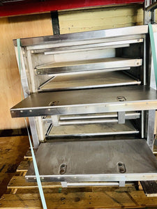 Baker’s Pride P44S Countertop Pizza / Pretzel Oven - Double Deck 208v 1ph
