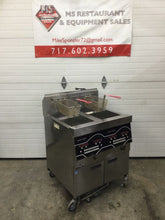 Load image into Gallery viewer, Henny Penny EEG 242 Evolution Elite 2-Well Natural Gas Open Fryer W / iControl