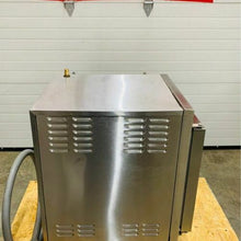 Load image into Gallery viewer, CLEVELAND 1SCE: SteamCub boilerless electric steamer Electric 3ph 208v 5 pan