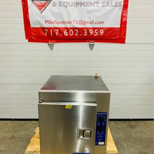 Load image into Gallery viewer, CLEVELAND 1SCE: SteamCub boilerless electric steamer Electric 3ph 208v 5 pan