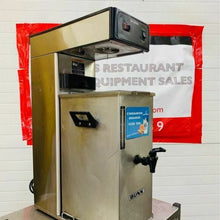 Load image into Gallery viewer, Commercial Tea Brewer Bunn TB3Q TB3Q w/TD4T Iced Tea Brewer W/Dispenser Working!