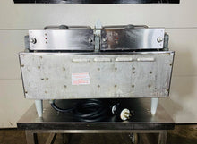 Load image into Gallery viewer, Wells F-85 Countertop High Watt Dual Pot 30lb Electric Deep Fryer 208V / 240V 3ph